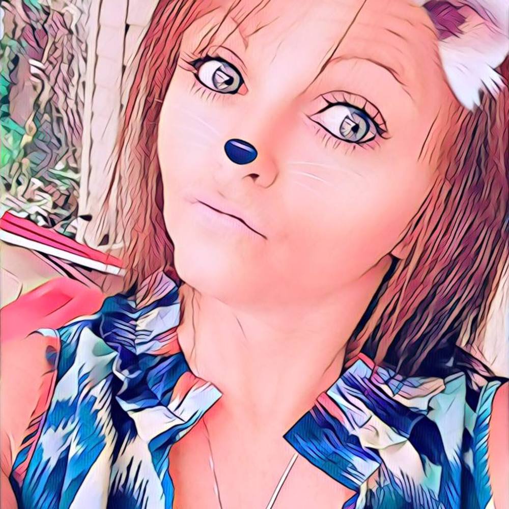 Meet your Posher, Tina lee